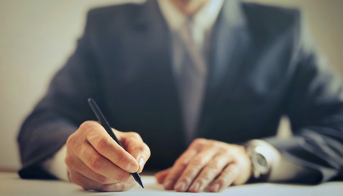 101 Lawyer Blogs That Accept Guest Posts